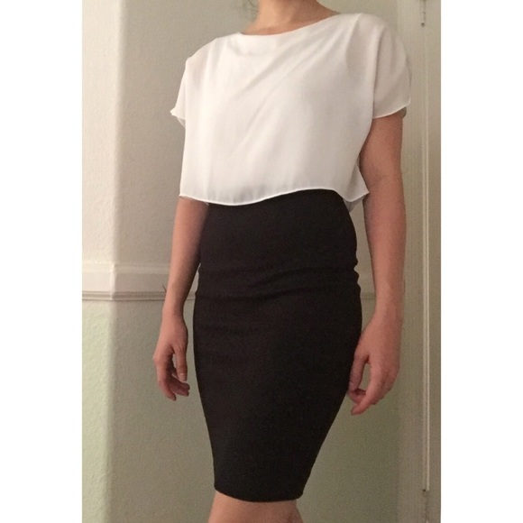 COPY - Lulu's black and white midi dress - Picture 2 of 4